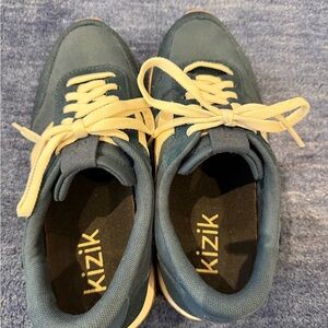 Kizik Women's Navy and Yellow Lace-Up Sneakers